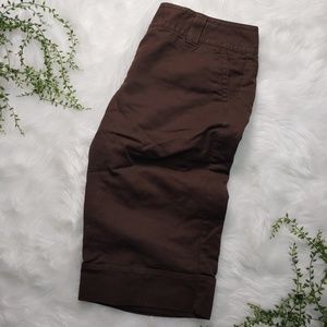 🏷️ Ann Taylor Bermuda Short Capri *2 for $12*